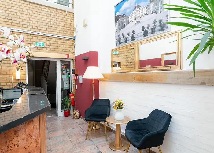 Hotel Merit