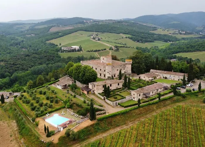Castello Di Meleto Wine Destination - Camere In Castello E