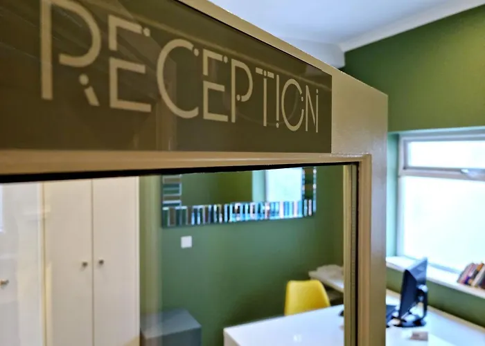 Self Catering : 146 Studios
