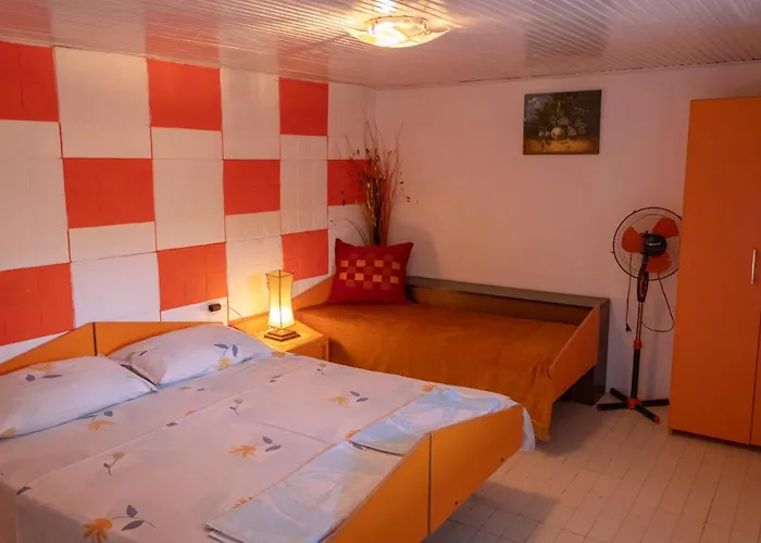 Rooms Molabeciri