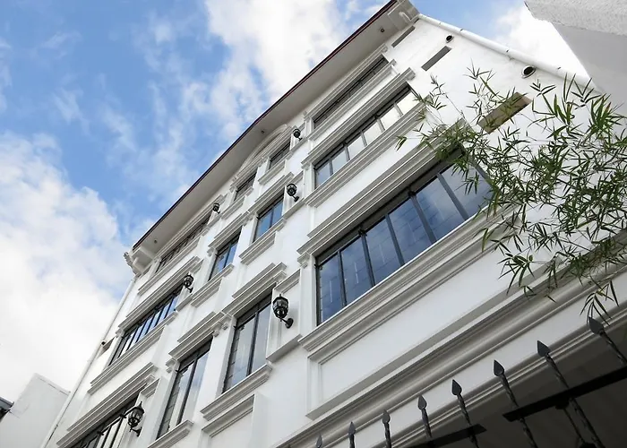 Bed and Breakfast Makati Riverside