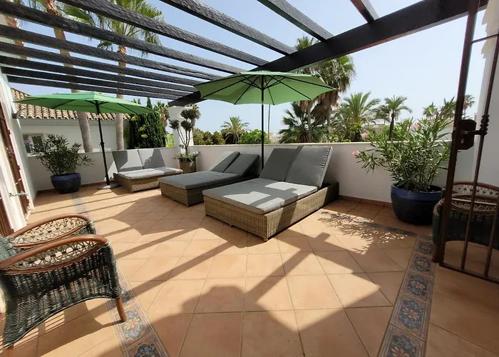 B&B: Beach And Golf Resort La Perla Miguel Adults Only