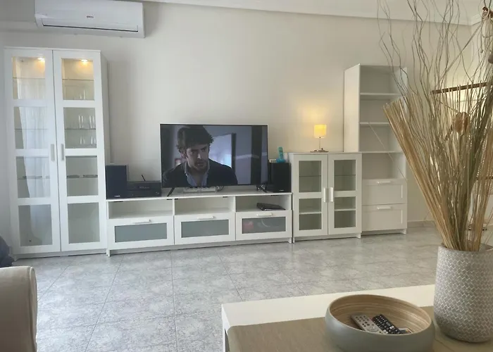 AlteaWohnung - Life: Pueblo, Iglesia, Pool, Montana