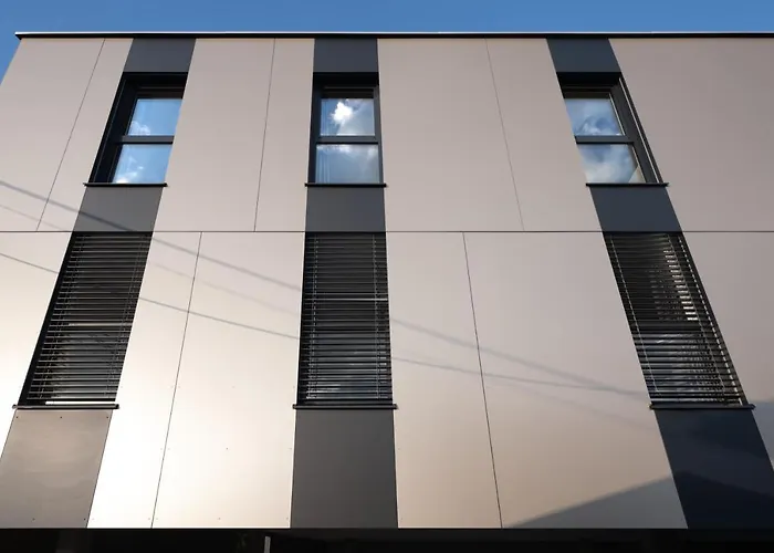 Hotel AT HOME - late arrival self check in