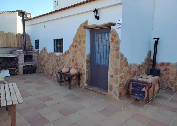 Hotel cerca del colegio: Casa Cueva Picoesquina