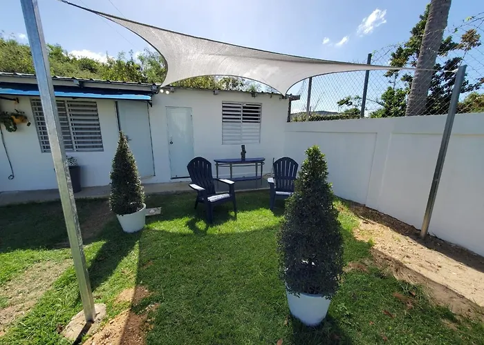 Aguadilla Breeze Apt In Gated Complex 8 Minute Walk To Crashboat Beach