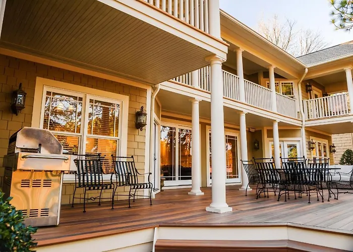 New - Spectacular️ Golf Views - Sleeps 20 - Pinehurst National #9 - Near Dt Pinehurst!