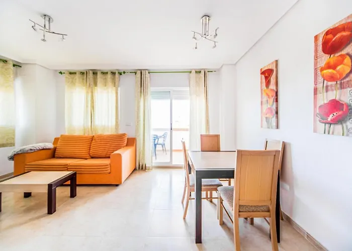 Gorgeous Apartment In Cabanes With House Sea View