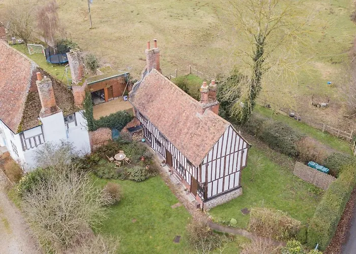 Bonnington Cottage By Bloom Stays