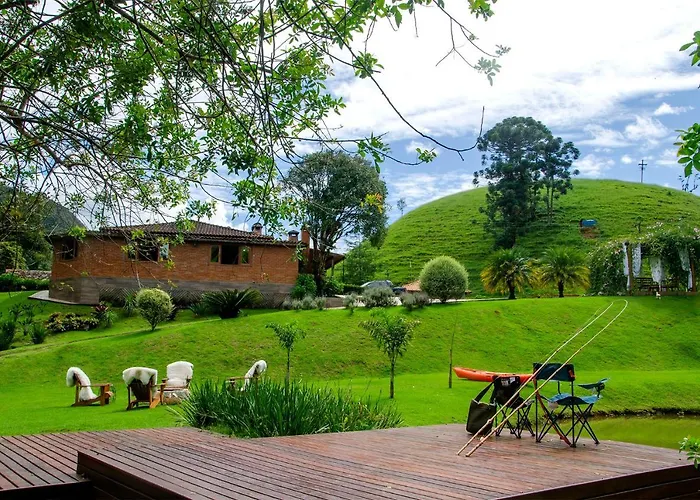 Vila: Fazenda Montanhes