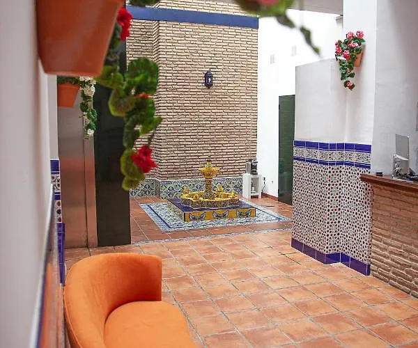 Hotel com vista: Noches En Triana