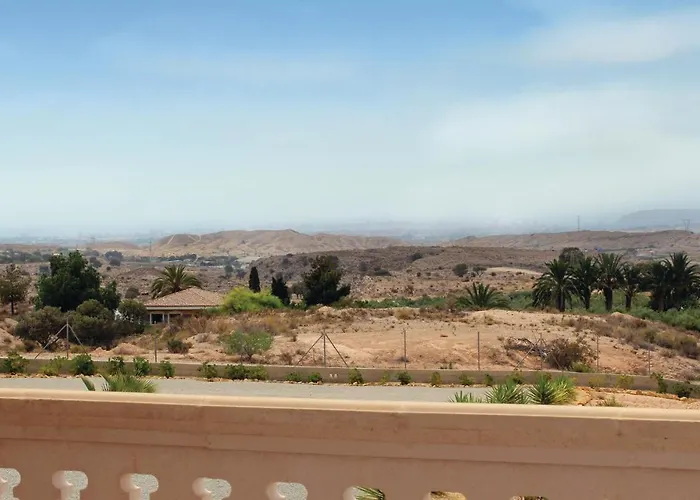 3 Bedroom Amazing Home In Monnegre