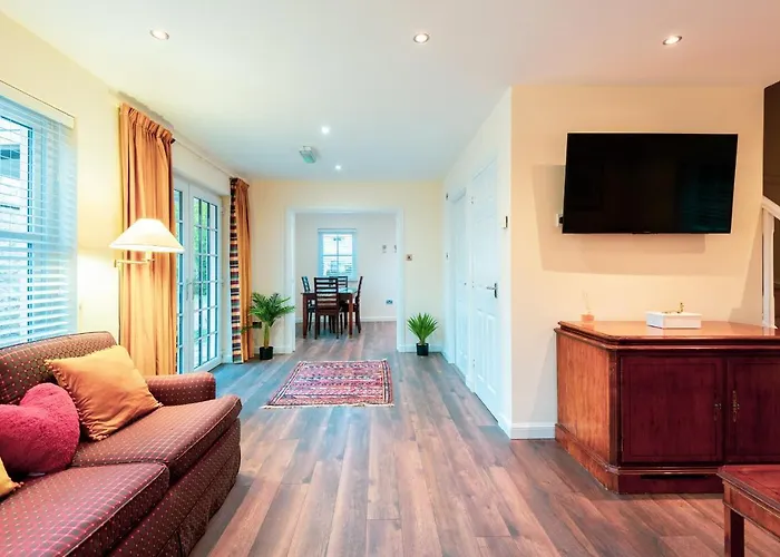 Bungalow rentals Pink Spa Nest