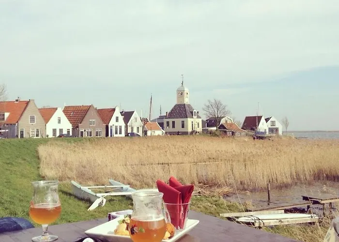 Lovely Holiday House In Durgerdam