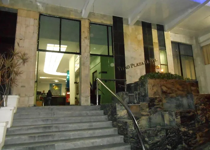 Hotel 3 estrelas: Titão Plaza Hotel