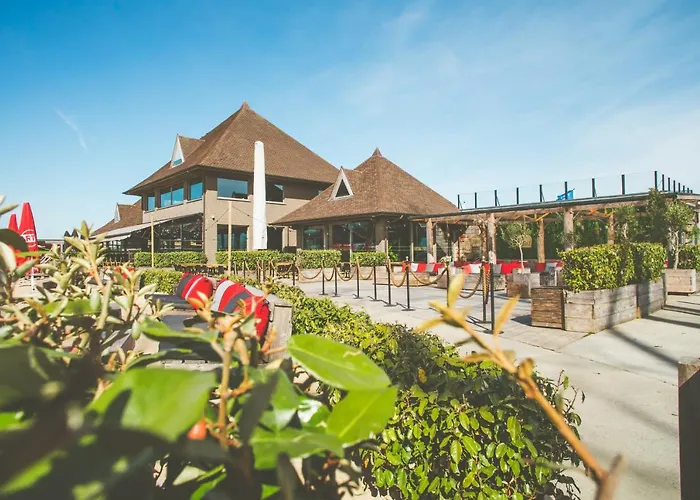 Lakeside Paradise Sport