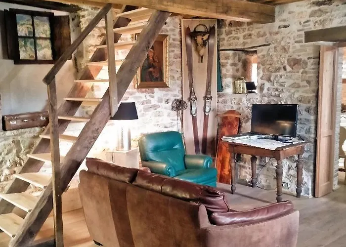 Maison En Pierre