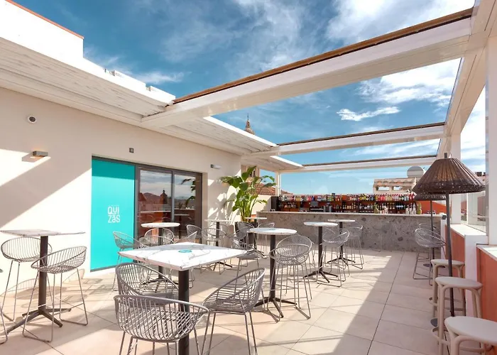 Apartamentos Málaga Premium - Calle Granada