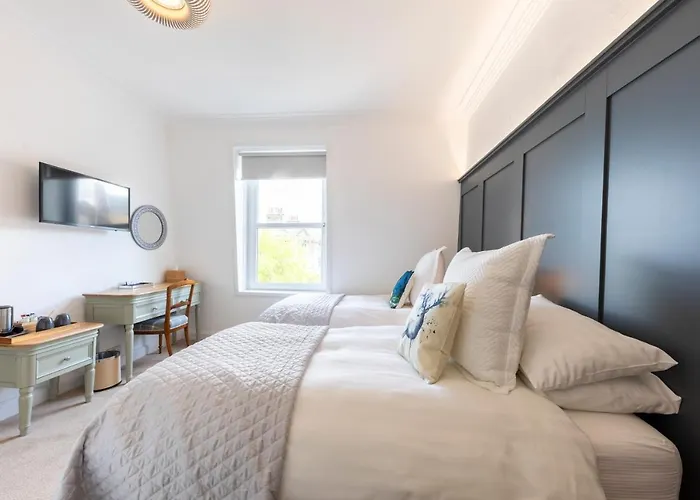 Annandale Guest House