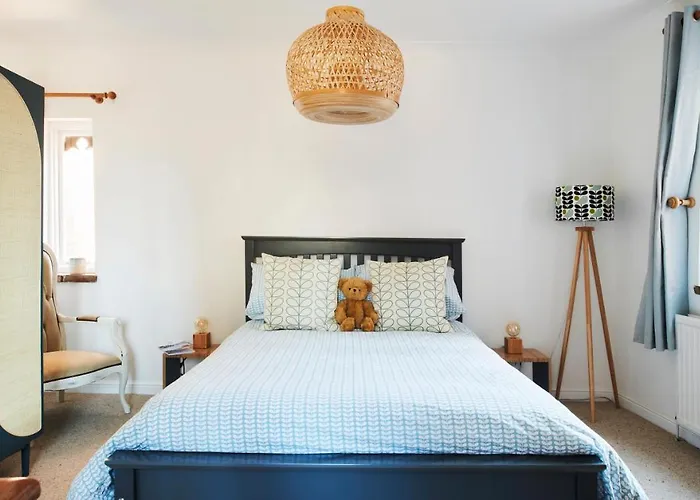 Refurbished Seaside Retreat In The Heart Of Cromer