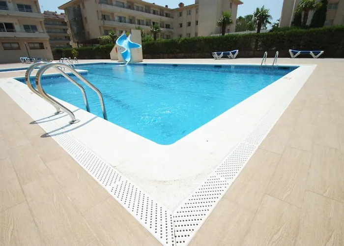 Apartamentos Familiares Sa Gavina Medes