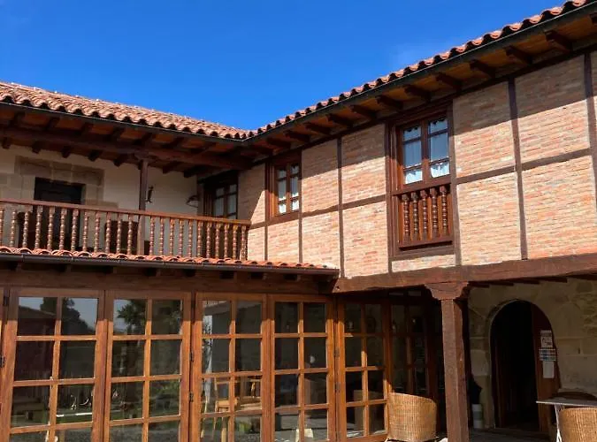 La Casona De Los Güelitos