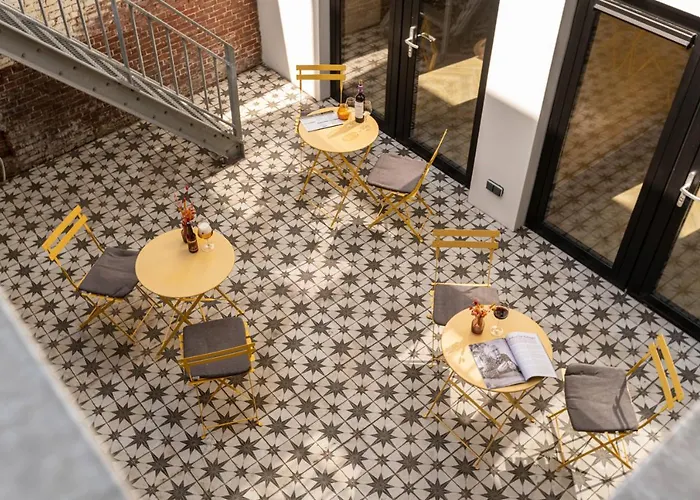  Cafe Restaurant 'T Raedhus