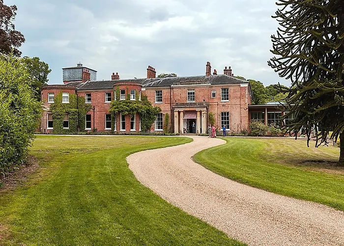 Romantic hotel: The Retreat, Elcot Park