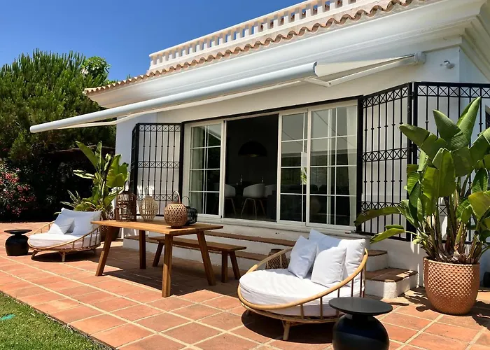 Villa De La Luz Luxury Guesthouse