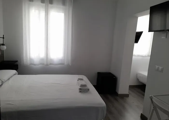 Hotel: CH Bueno