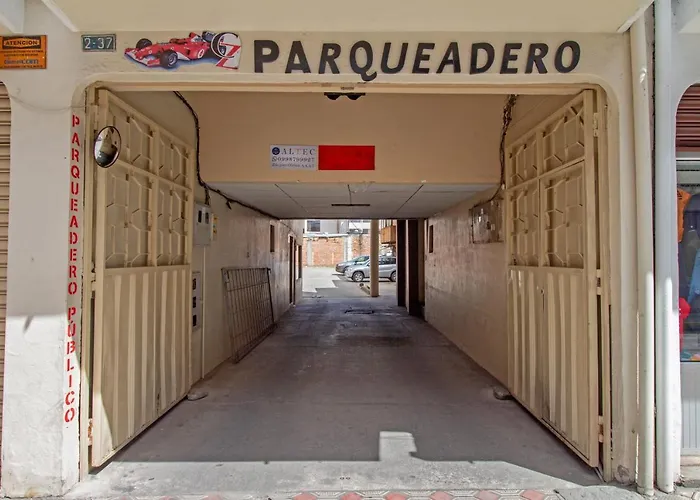 Hotel Majestic 2 By Hhg