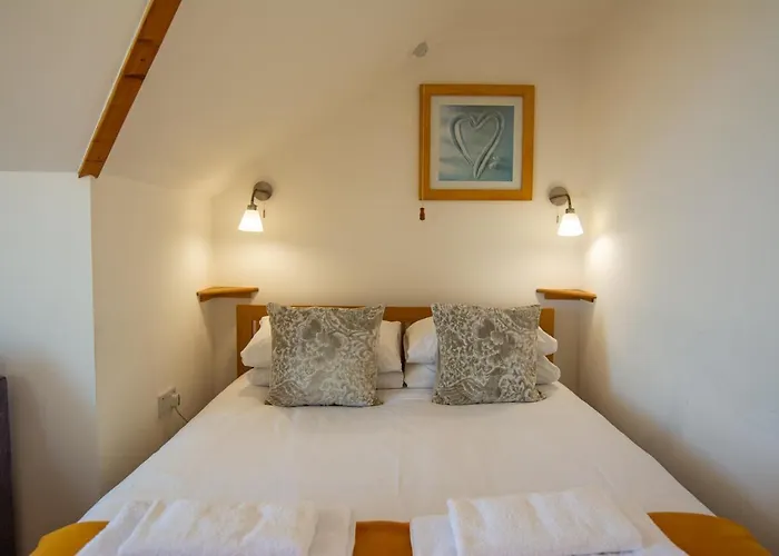 Tolcarne Beach Apartments