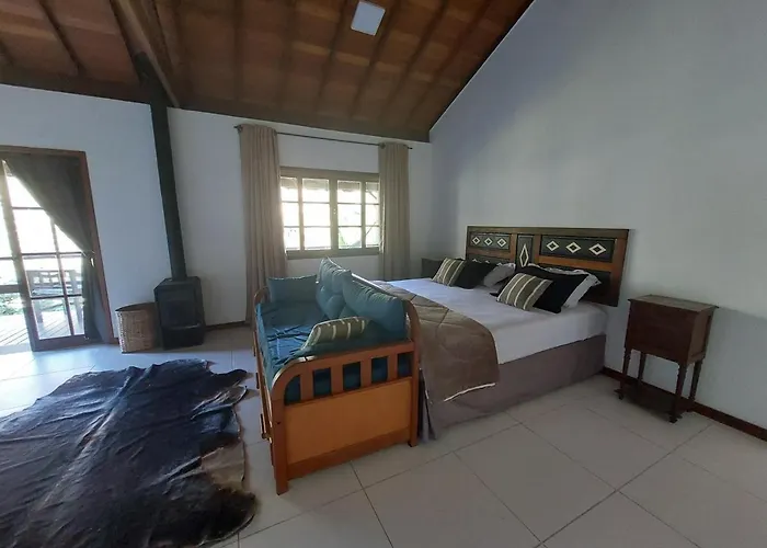 Lumiar Eco Lodge - Chalé Pedra Riscada