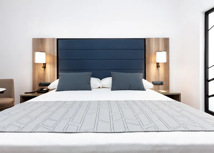 Central hotel: Hotel Riu Palace Oasis