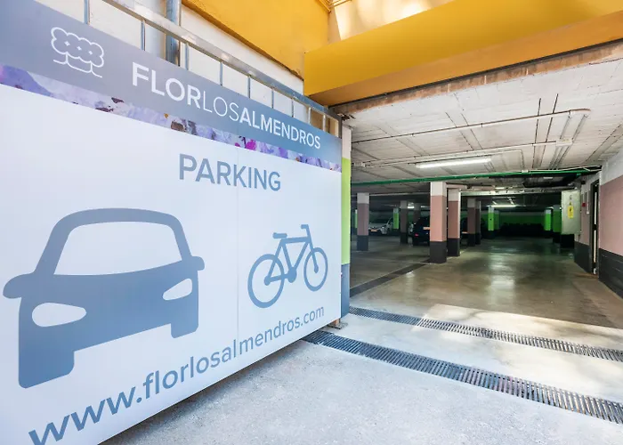 Flor Los Almendros Hotel