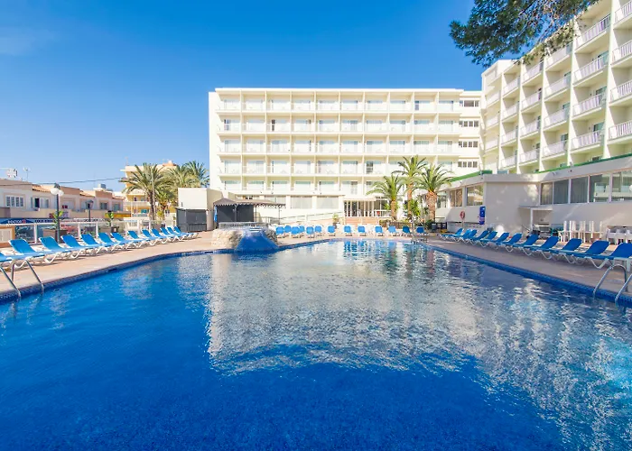 Centraal gelegen hotel: Bluesea Coral Beach