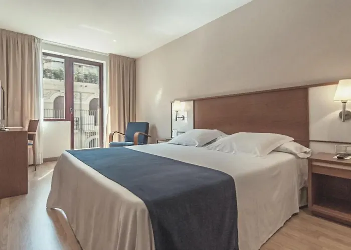Kid friendly hotel Rh Sorolla Centro