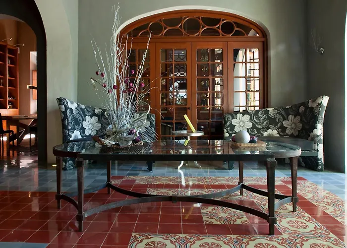 Rosas & Xocolate Boutique And Spa , A Member Of Design s
