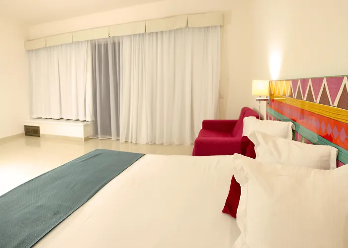 Romantic hotel: All Ritmo Cancun Resort & Water Park