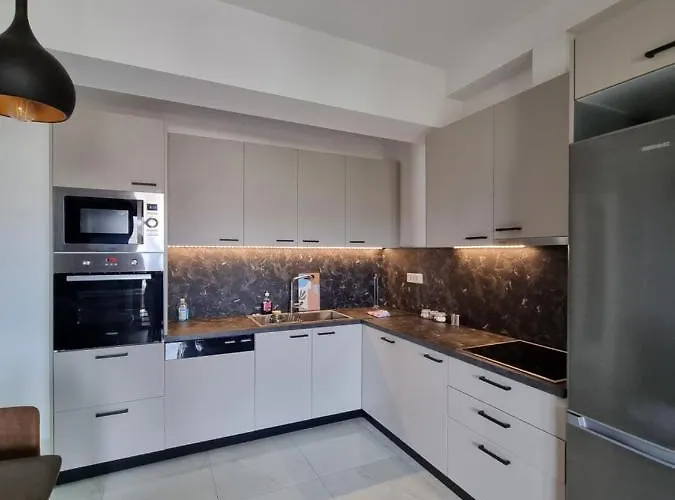 Fiorzakynthos City Apartments