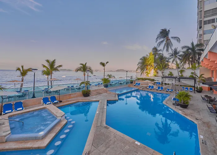 Luxury hotel only: Copacabana Beach Hotel Acapulco