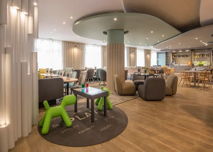 Hotel de golf: Novotel Nice Centre Vieux Nice