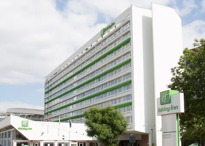 Hotels With Four Stars Holiday Inn London - Wembley, An Ihg