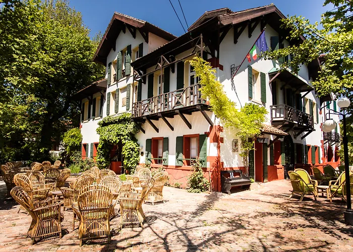 Hotel 4 stelle: Residenza d'Epoca Albergo Quattro Fontane