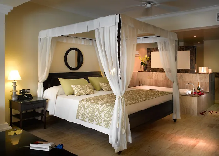 Luxury hotel only: Trs Turquesa Hotel (Adults Only)