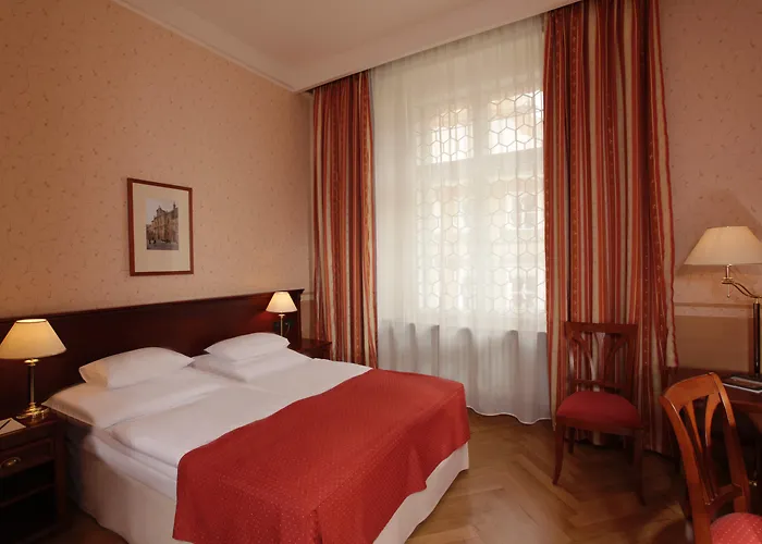 Hotel sulla spiaggia: Hotel Rott