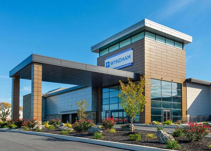 Kid friendly hotel Wyndham Lancaster And Convention Center