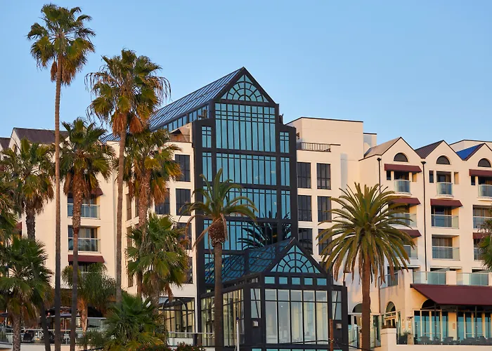 Hotels with pool Regent Santa Monica Beach