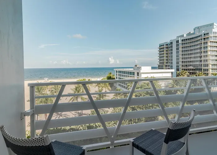 Strandhotel: B Ocean Resort Fort Lauderdale Beach