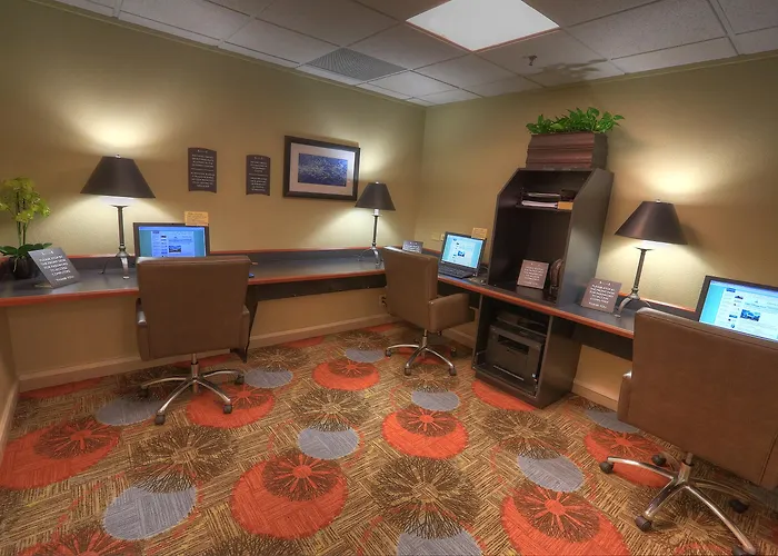 Kid friendly hotel Sonesta Es Suites Orlando - Lake Buena Vista